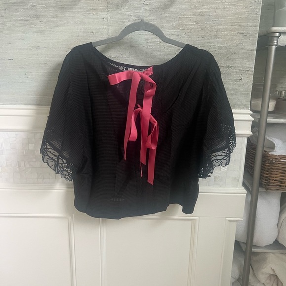 NWT new medium Anthropologie Maeve black w pink bow back lace batwing top - Picture 7 of 17
